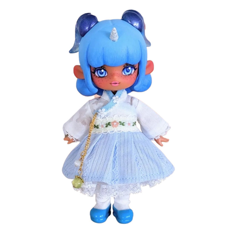 Azul's Blue Girlfriend by MJ Hsu