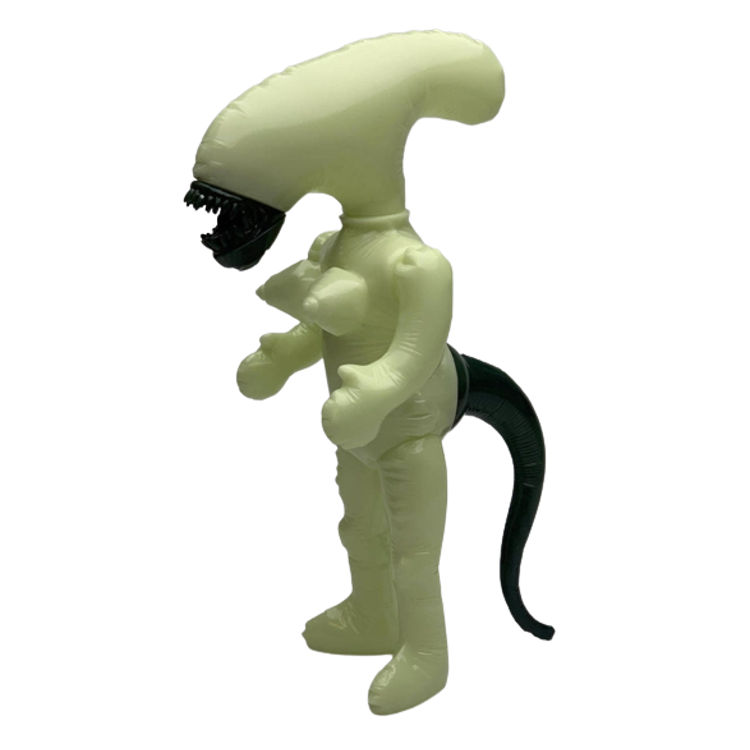 GID Unique Invader (Marble Grey Tail) by Kikkake (Atsushi Kotaki)