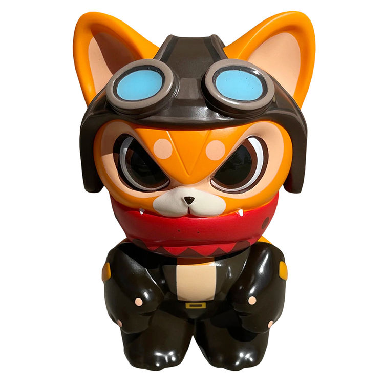 Scarf Cat Pilot by Car
