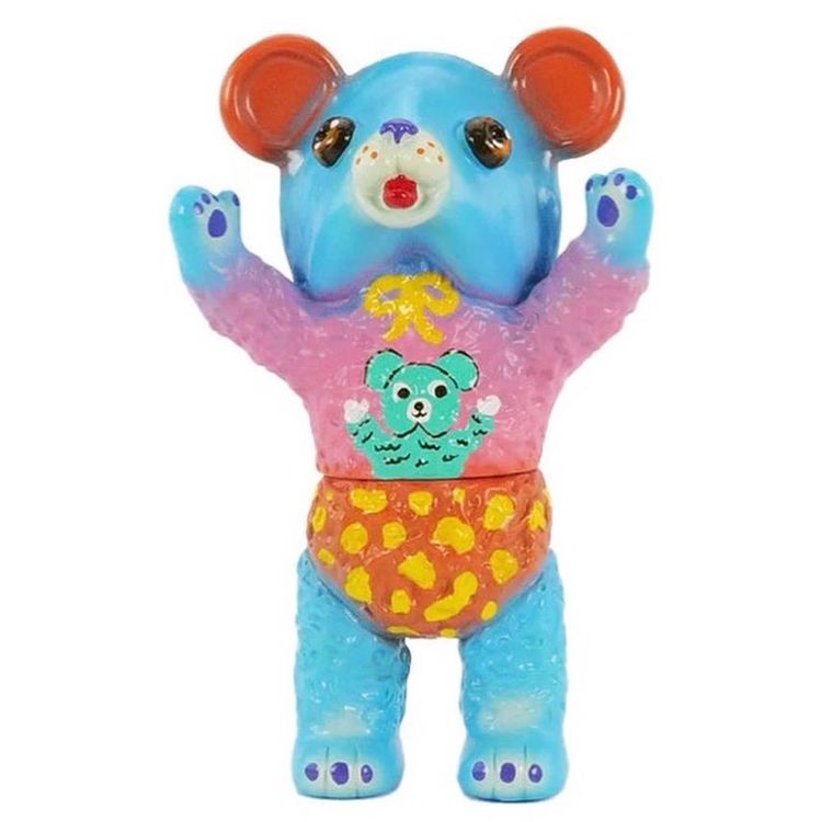 Fuku Bear in Blue Sky by DCITM (Don't Cry In The Morning)
