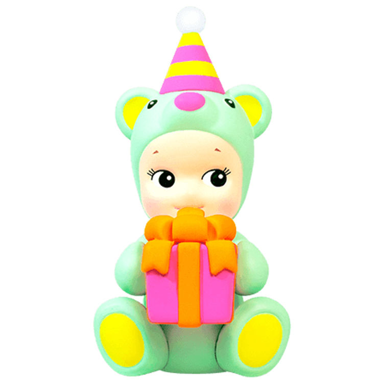 Present Hug by Toru Soeya