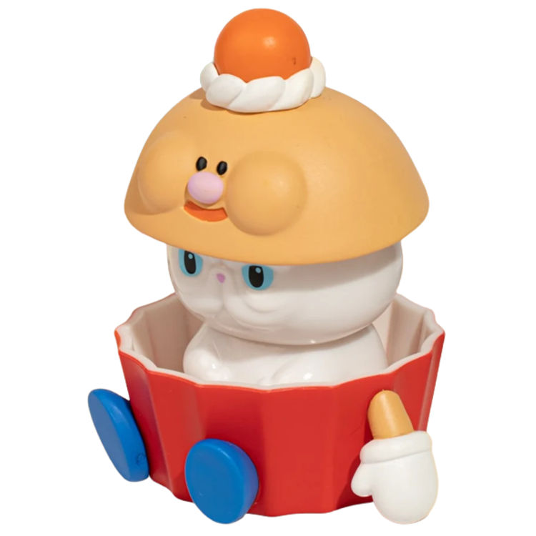 Cupcake Petanyan by Aya Takeuchi