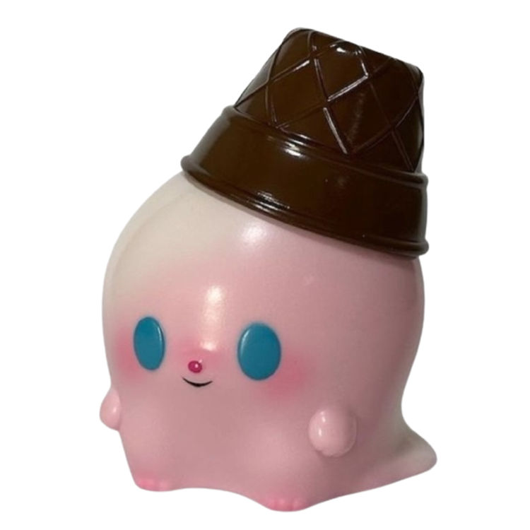 Neapolitan Kaiju Icey by Seri Norica
