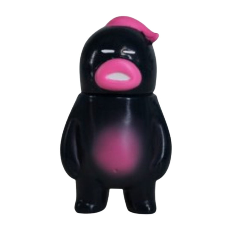 Dark Blue / Pink Are by HARIKEN (Hariu Kenichi)