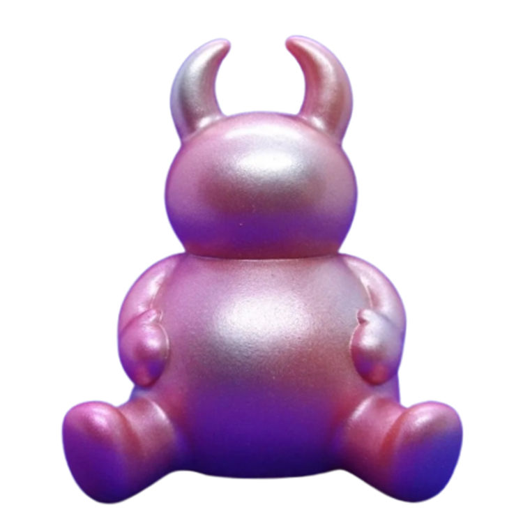 Metallic Purple Sitting Uamou (Manpuku) by Uamou (Ayako Takagi)