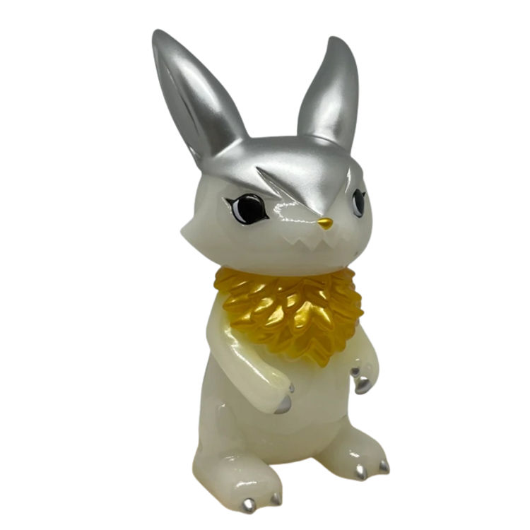 Silver Ears Mimila by Devilrobots