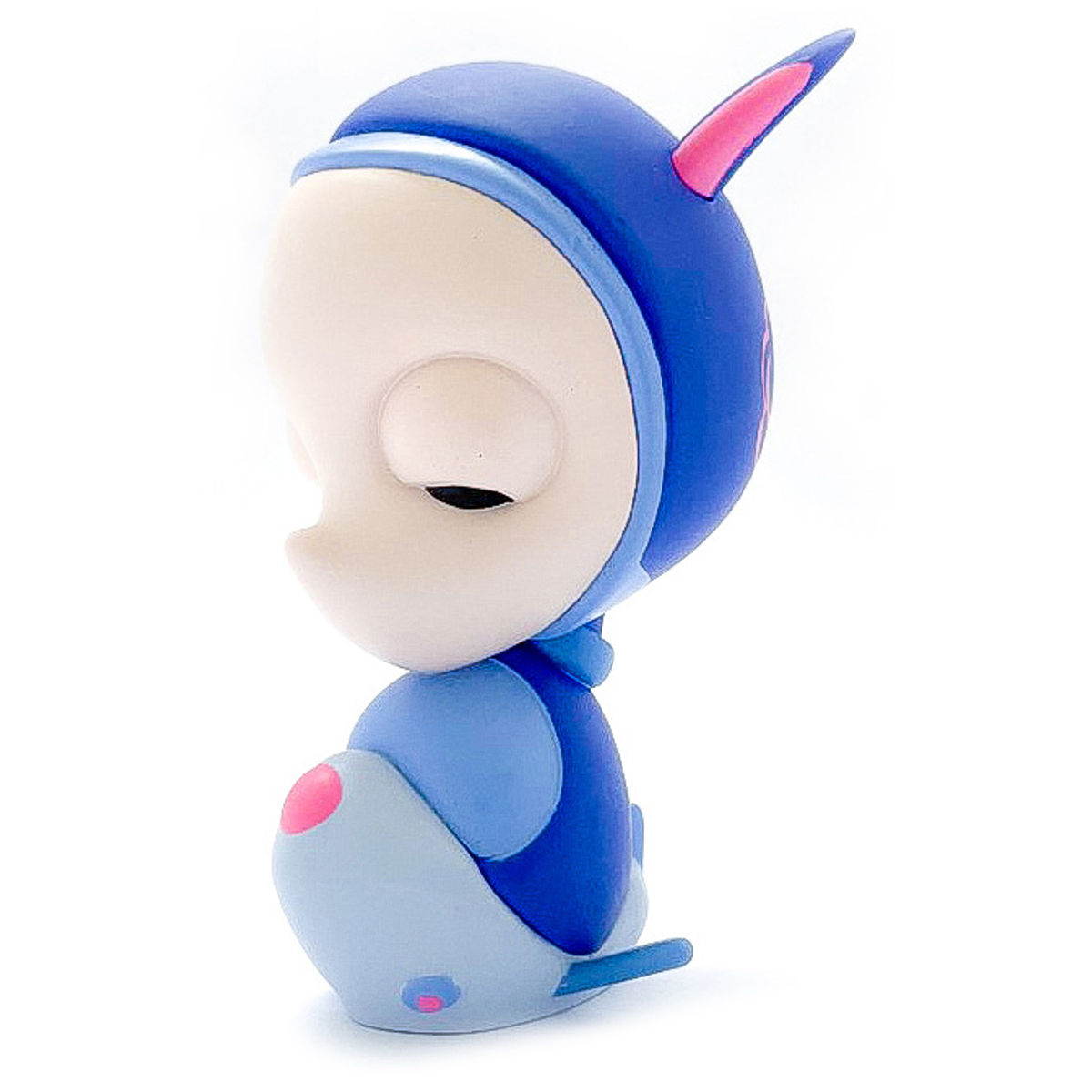 Winzi Why Blue? Don't Mind the Clouds