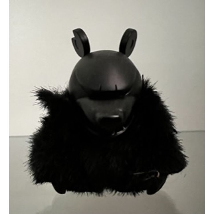 Knucklebear Angry - Black by Touma