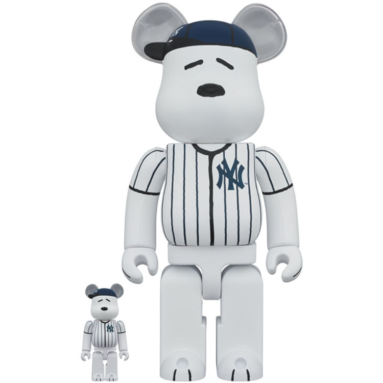 100% + 400% New York Yankees Snoopy MLB Bearbrick (Set) by Charles M. Schulz