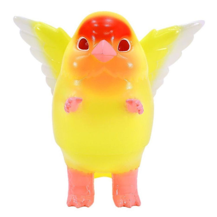 Pigora Lovebird Lutino by Konatsu Koizumi