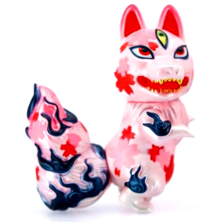 Pearly Sakura Kitsura by Candie Bolton
