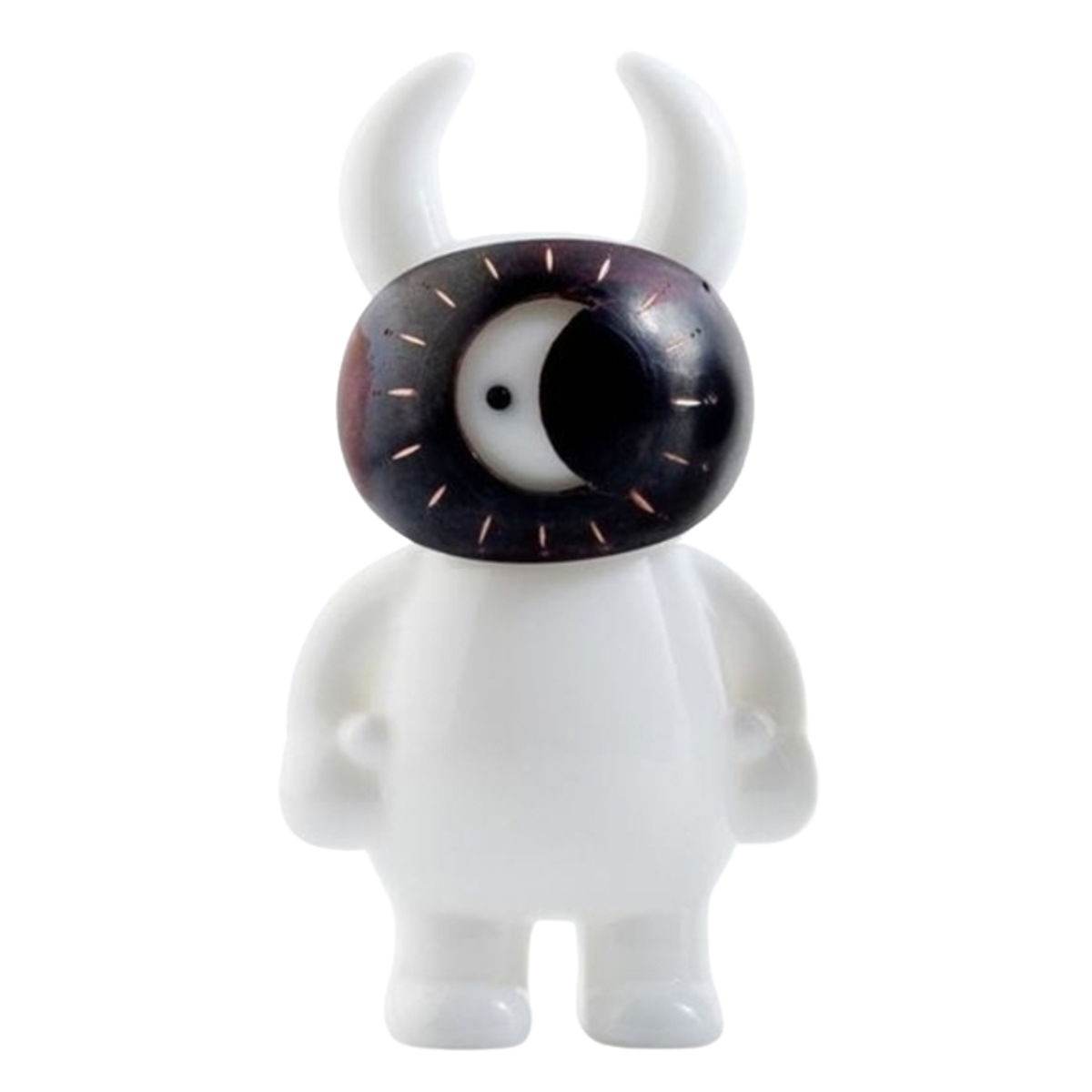 Waning Crescent Moon Mask Uamou