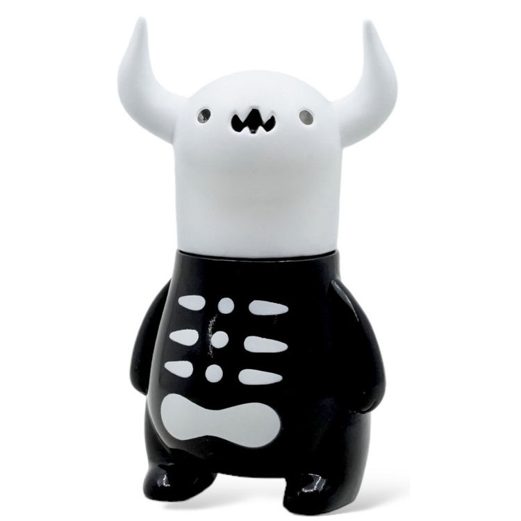 Black Bones Upper Sky Monster Bo by C-Toys (Konosuke Chishima)