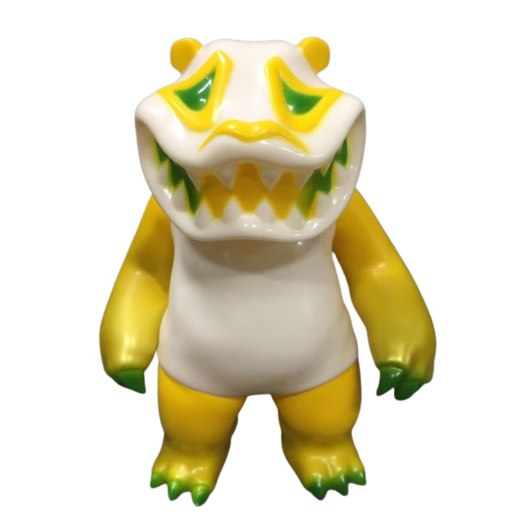 Yellow Green Eyes Mad Panda by HARIKEN (Hariu Kenichi)