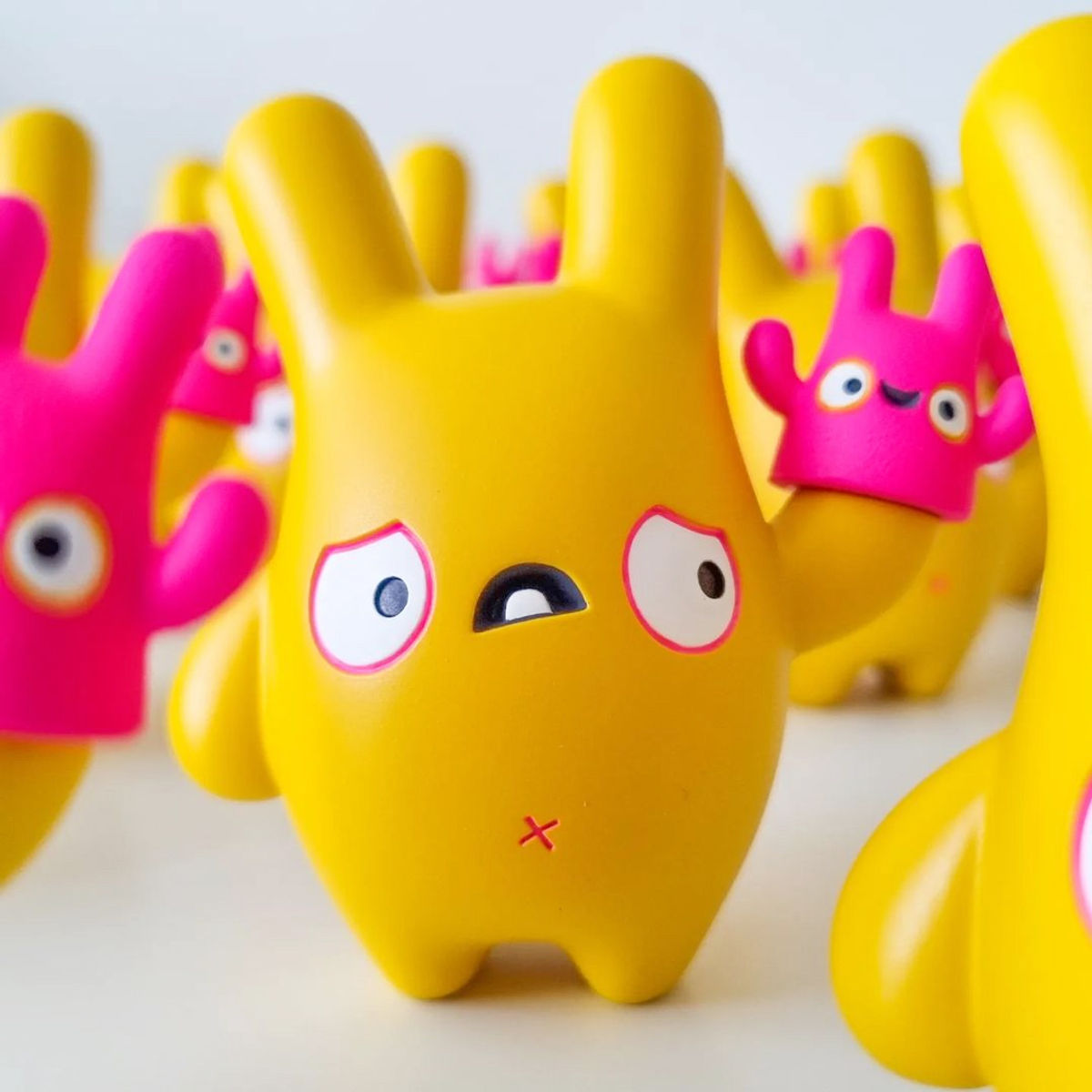 Jimmie & Gobo 2nd Colorway Yellow Pink