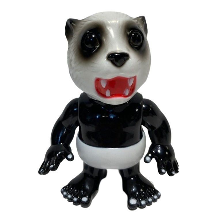 Black and White Pochi by Knave Tokyo