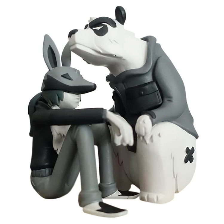 Foxy & Xin Mono by Wetworks (Carlo Cacho)