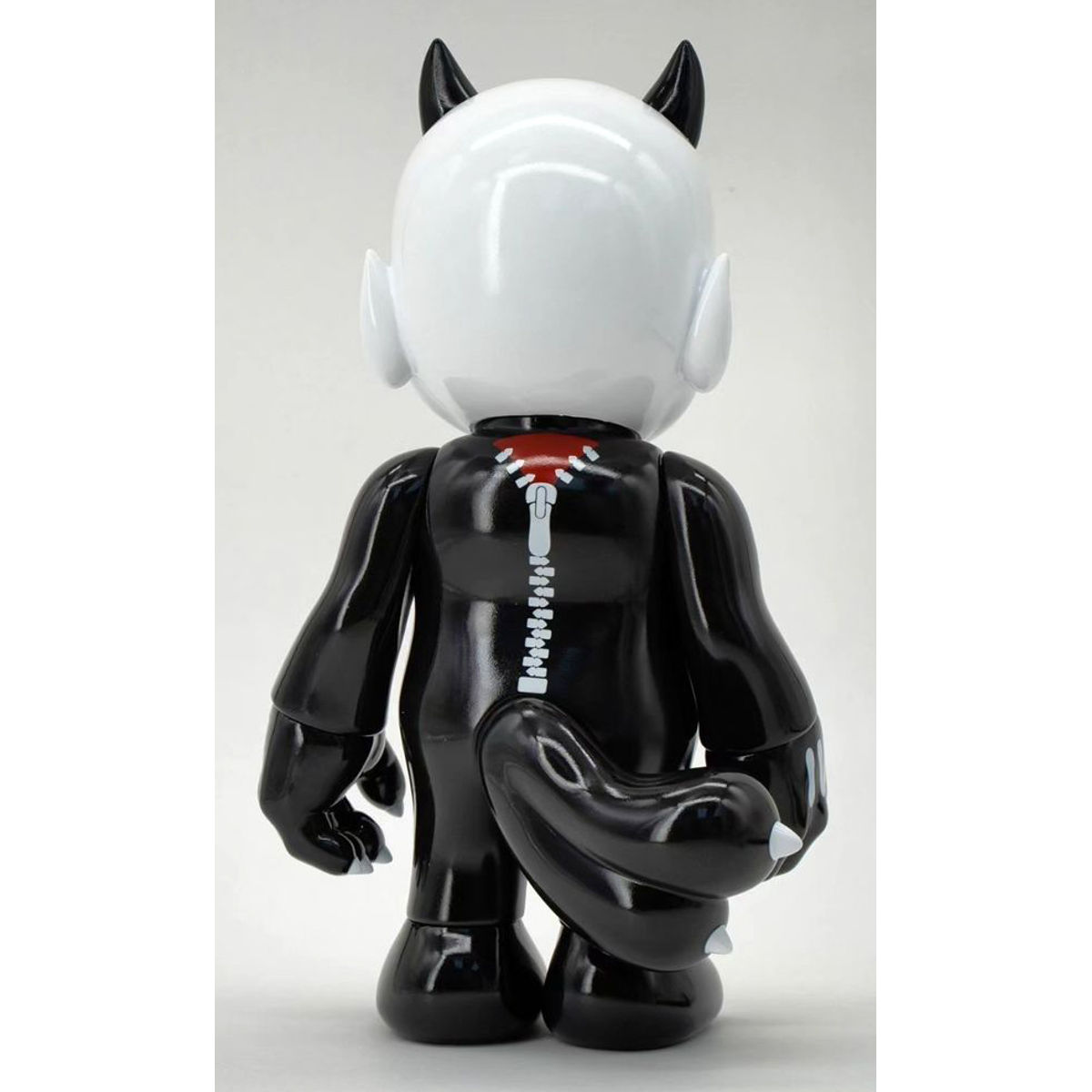 Neo Lash Suit