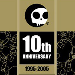 Qee - 10th Anniversary Metallics